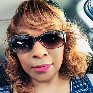 Meet your Posher, Judith